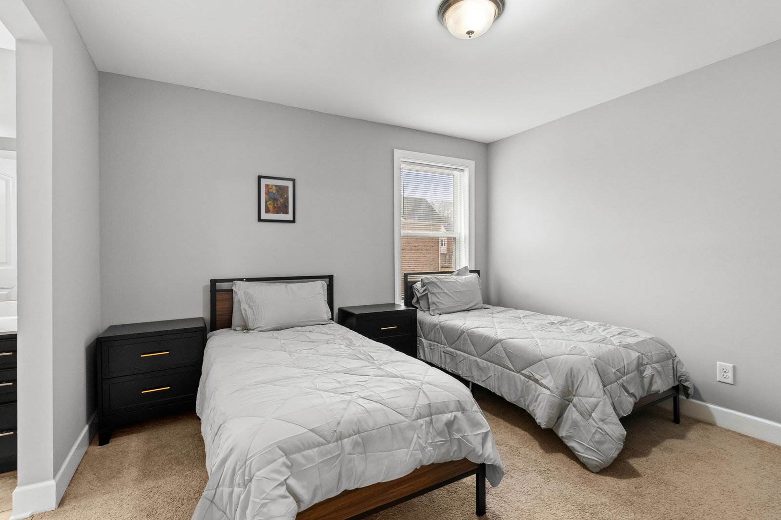 Structured sober living home for women in Brentwood Tennessee